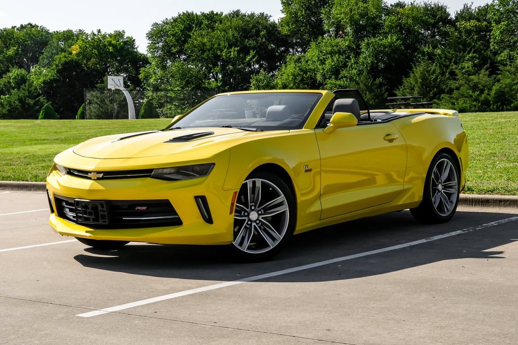 Used 2018 Chevrolet Camaro LT w/ RS Package RWD image 3