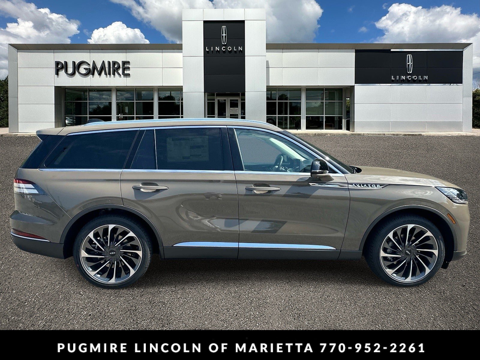 New 2026 Lincoln Aviator Reserve RWD image 8