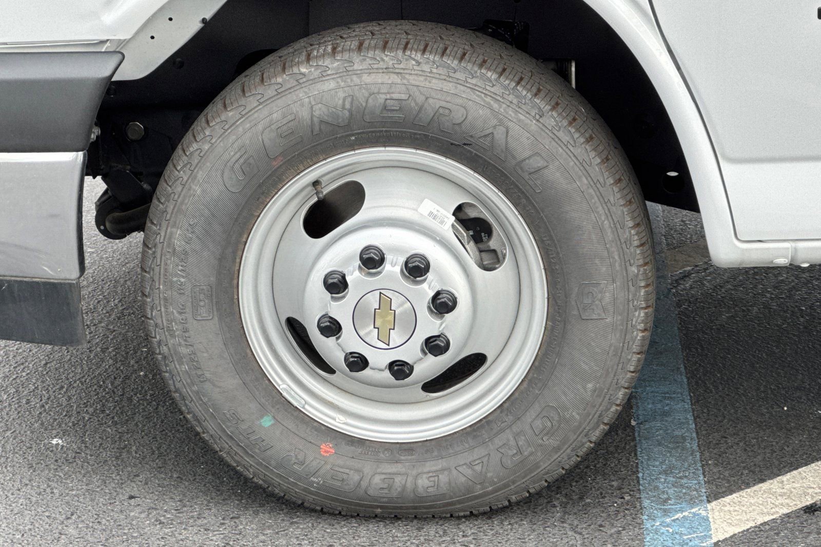 New 2024 Chevrolet Express 3500 w/ Power Convenience Package image 21