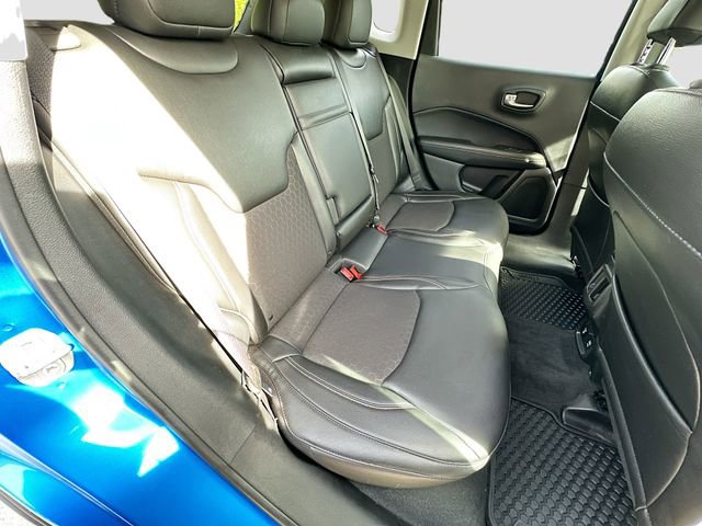 Used 2018 Jeep Compass Latitude w/ Popular Equipment Group AWD/4WD image 29