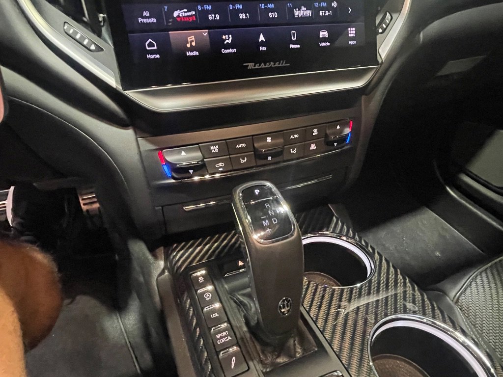 Used 2021 Maserati Ghibli Trofeo RWD image 13