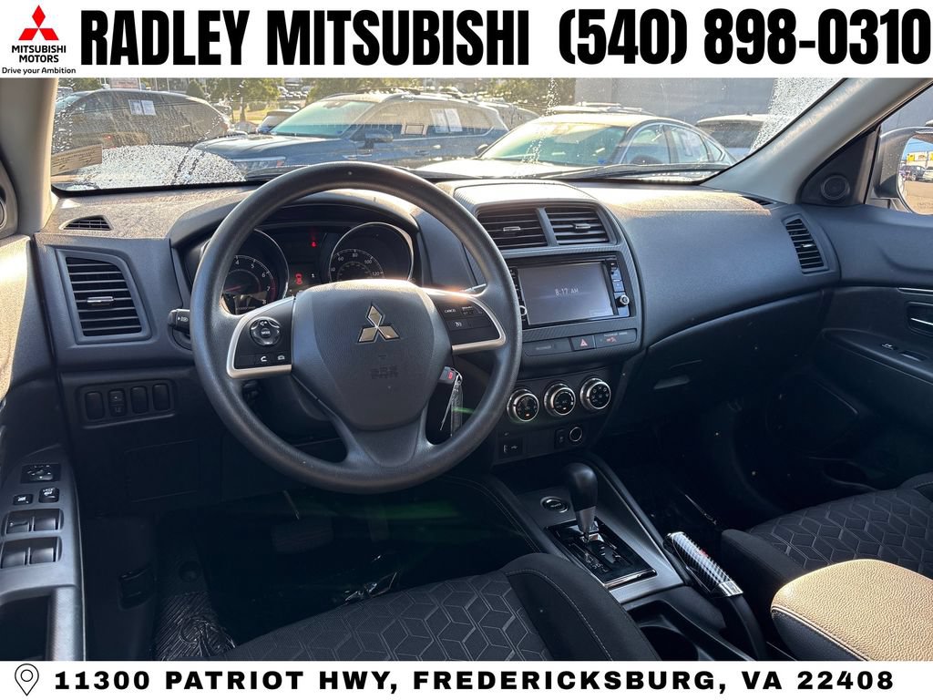 Used 2025 Mitsubishi Outlander Sport ES AWD/4WD image 13