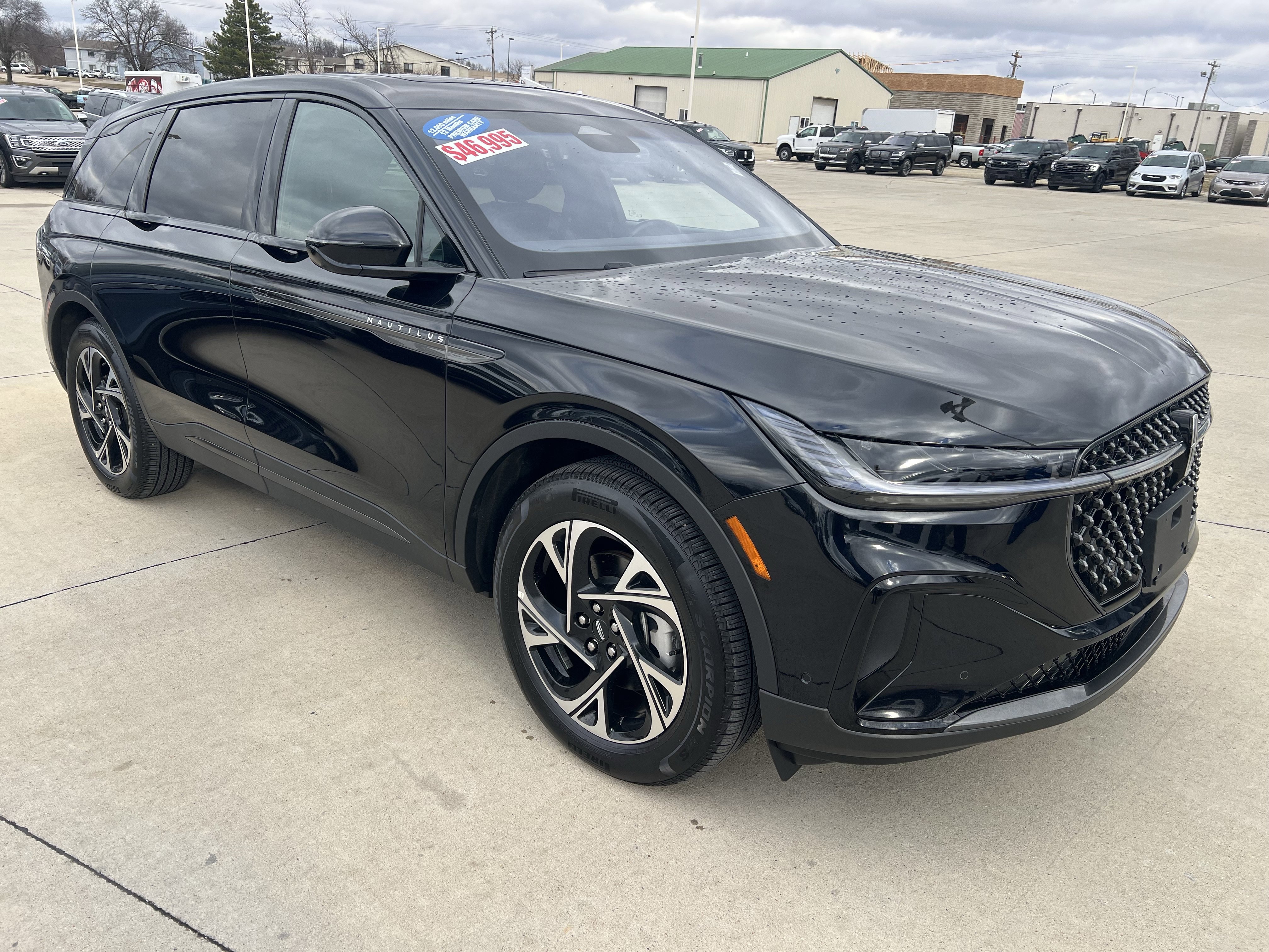 Used 2024 Lincoln Nautilus Premier w/ Equipment Group 102A AWD/4WD image 10