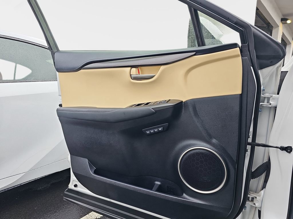 Used 2016 Lexus NX 200t AWD w/ Premium Package image 31