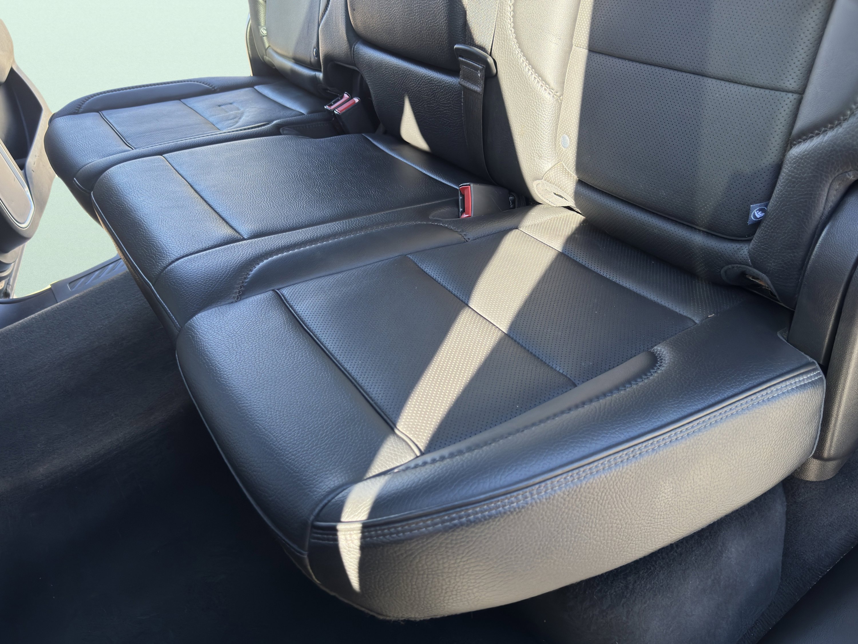 Used 2024 GMC Sierra 3500 Denali w/ Denali Reserve Package image 51