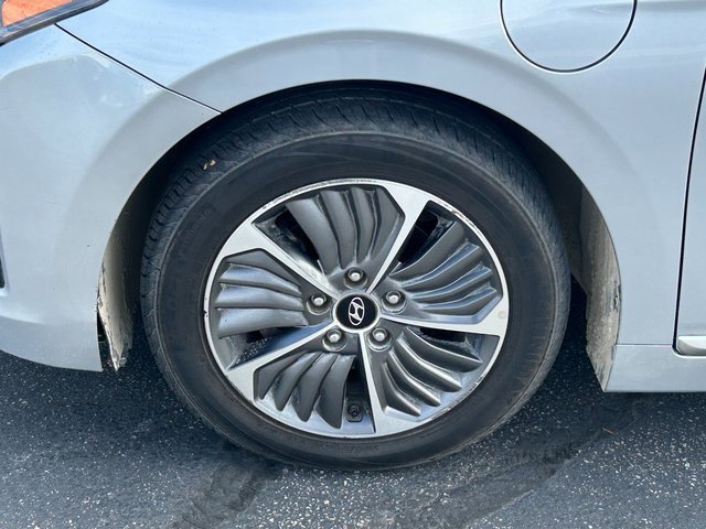 Used 2021 Hyundai Ioniq SEL image 12