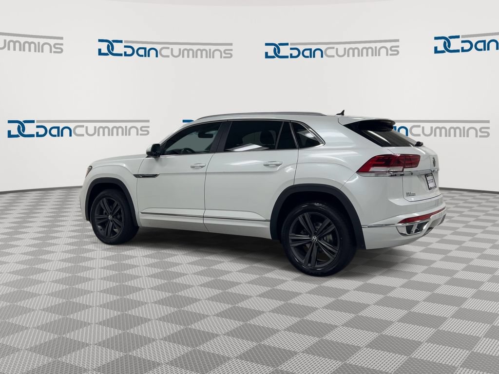 Used 2022 Volkswagen Atlas Cross Sport SEL R-Line AWD/4WD image 6