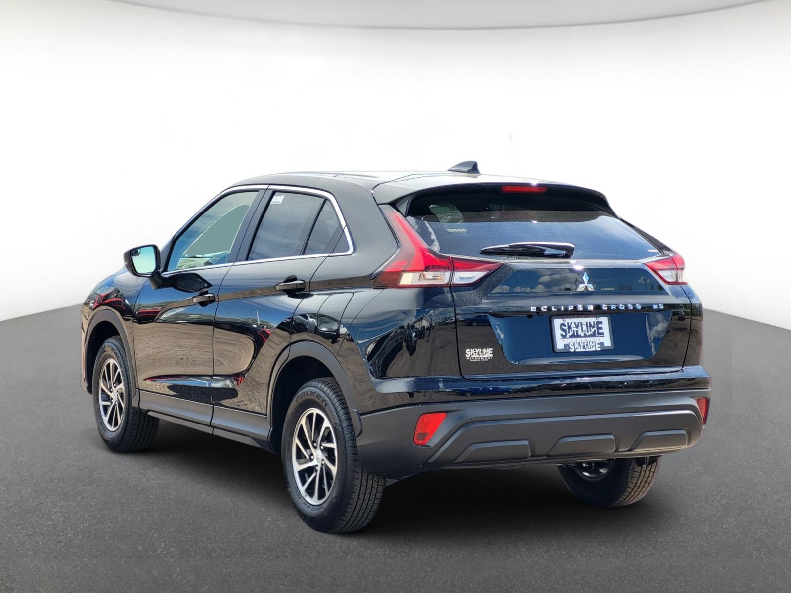 New 2026 Mitsubishi Eclipse Cross ES AWD/4WD image 3