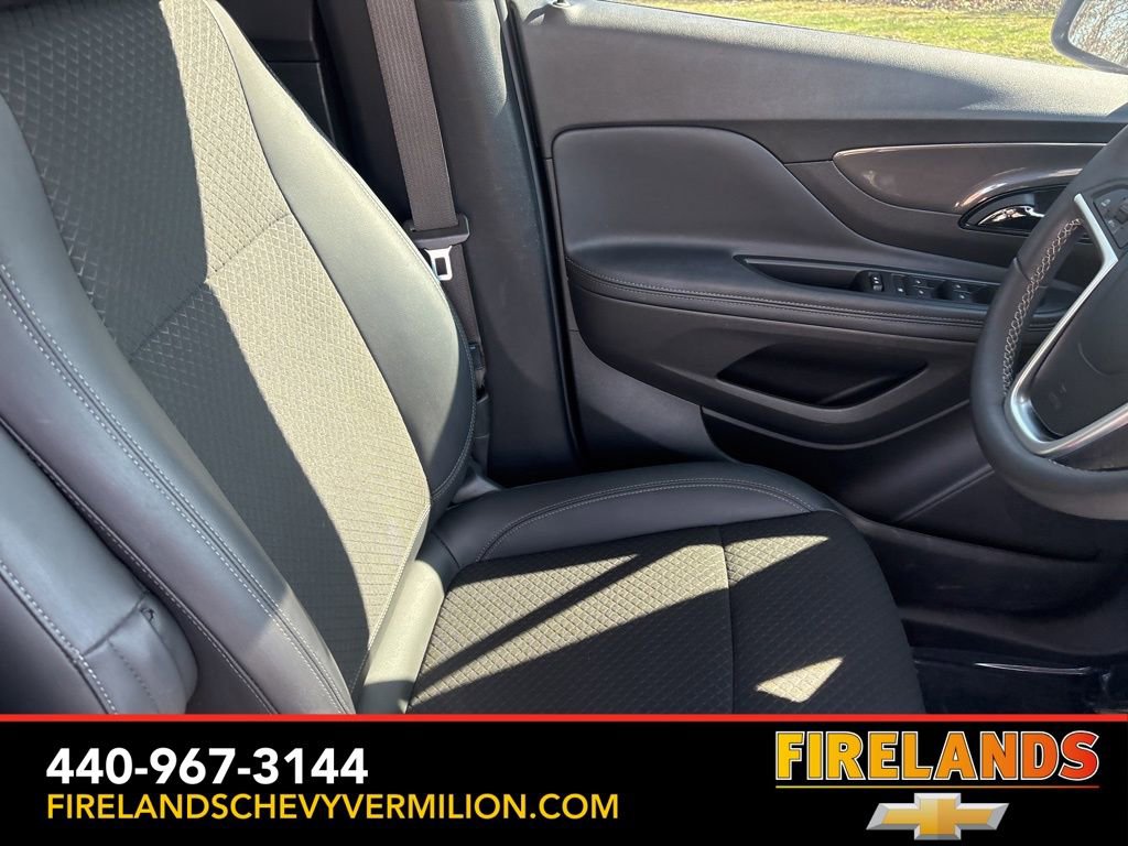 Certified 2022 Buick Encore Preferred w/ Safety Package image 27