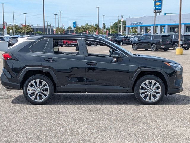 Used 2023 Toyota RAV4 XLE Premium FWD video 4