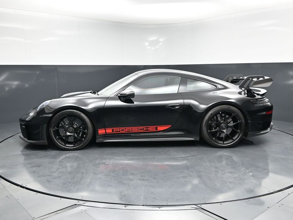 Certified 2025 Porsche 911 GT3 RWD image 2