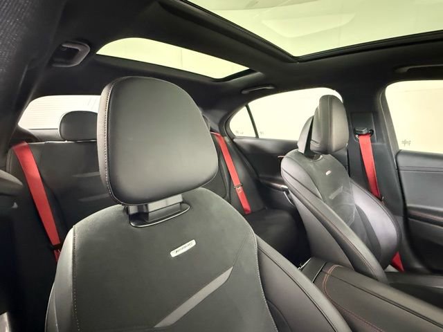 Used 2023 Mercedes-Benz C 43 AMG 4MATIC Sedan image 33
