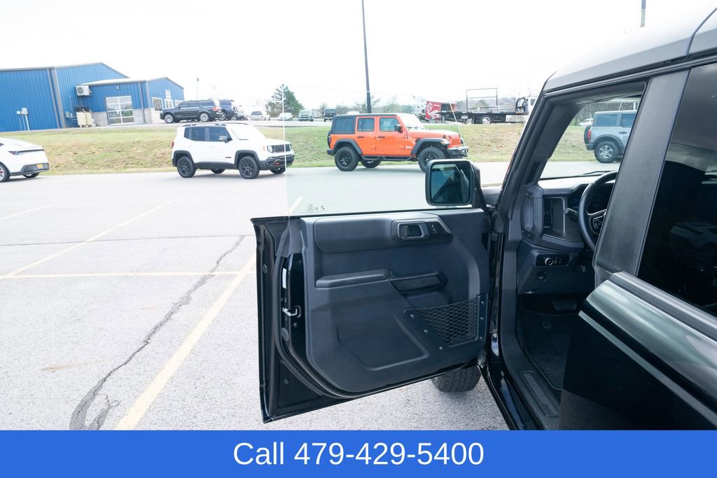 Used 2025 Ford Bronco Big Bend image 11