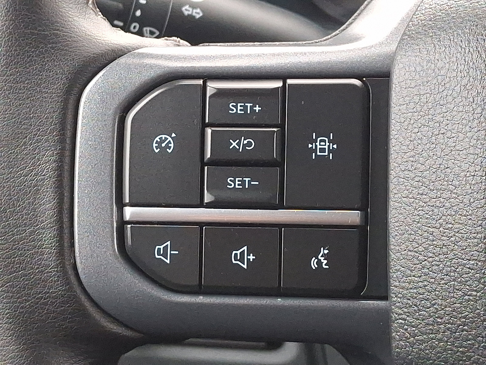 Certified 2023 Ford F150 XLT w/ Equipment Group 302A High image 21