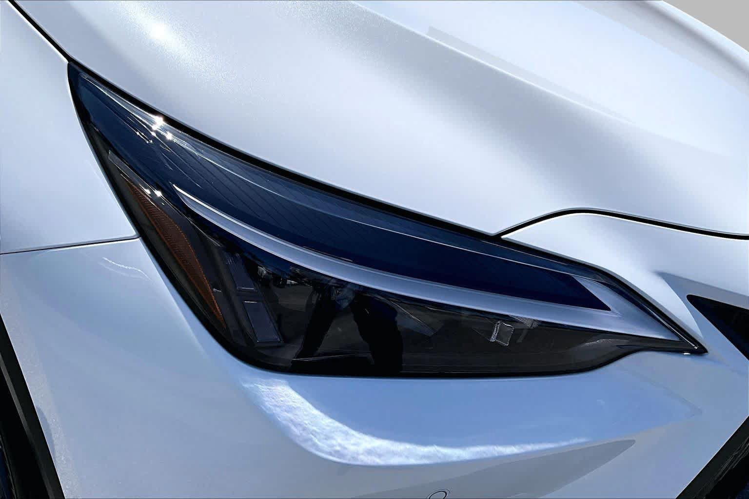 Certified 2026 Lexus NX 350h AWD w/ Accessory Package (2T) image 26