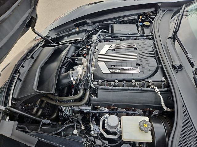 Used 2015 Chevrolet Corvette Z06 w/ 3LZ Preferred Equipment Group image 29