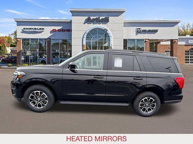 Used 2024 Ford Expedition XLT image 5