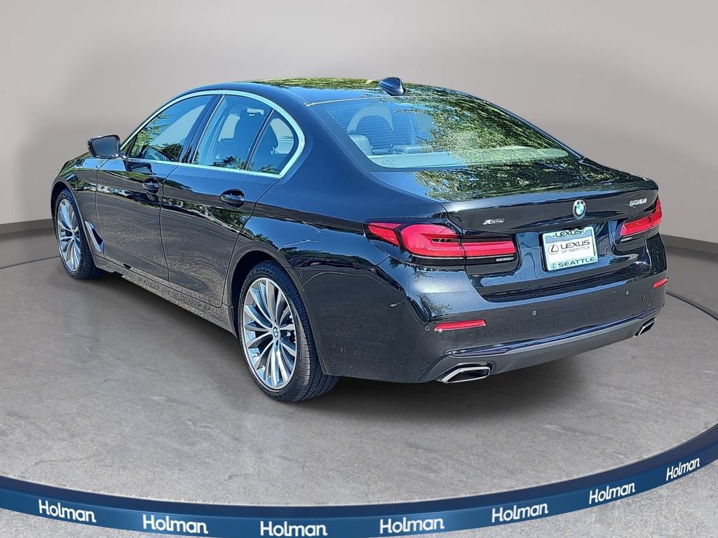 Used 2022 BMW 530i xDrive w/ Premium Enhanced Package AWD/4WD image 8