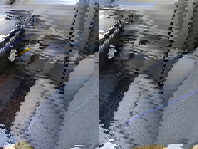 New 2026 Cadillac Lyriq V image 18