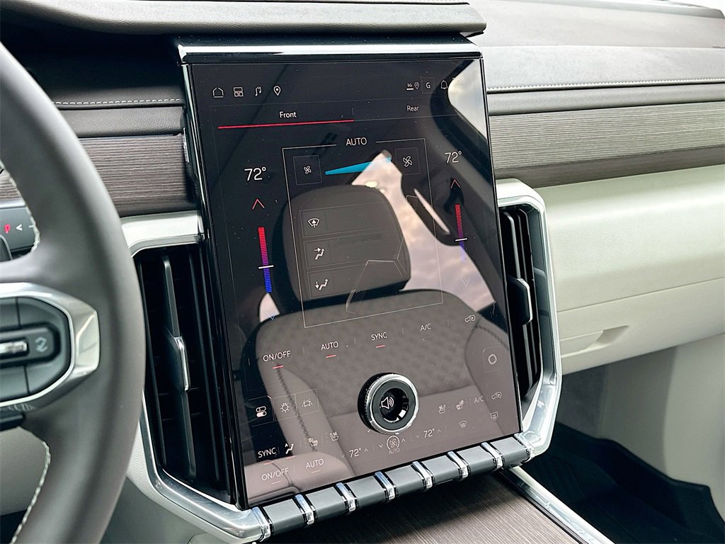 New 2026 GMC Acadia Denali w/ Super Cruise Package image 14