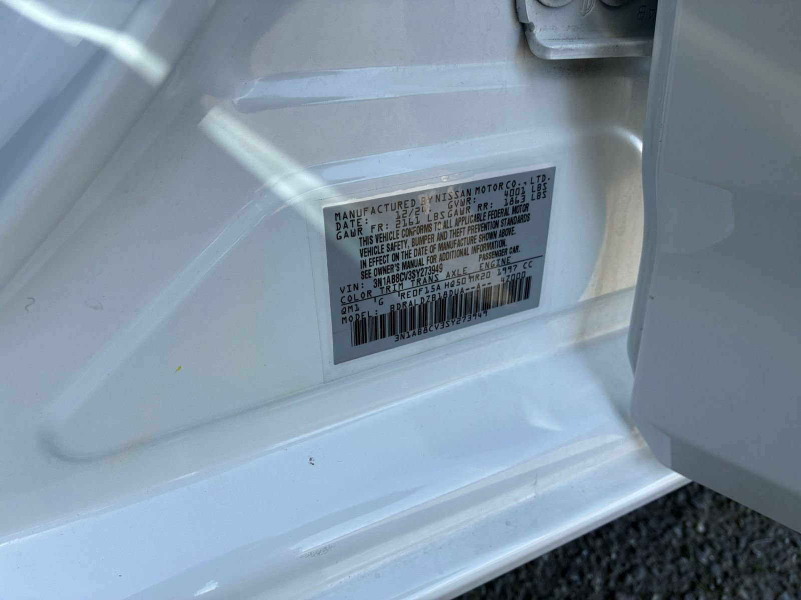 Used 2025 Nissan Sentra SV FWD image 28