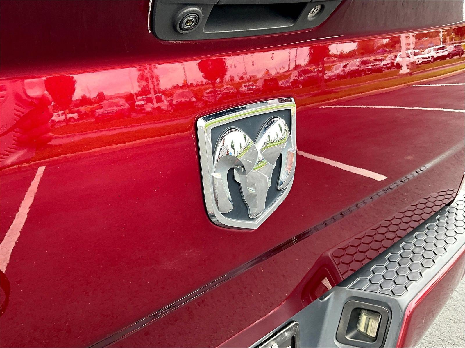 Used 2017 RAM 1500 Express RWD image 25