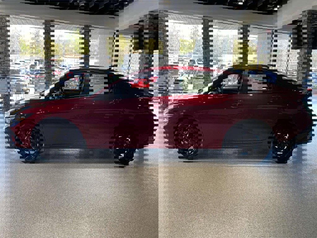 New 2026 Hyundai Elantra Sport image 2