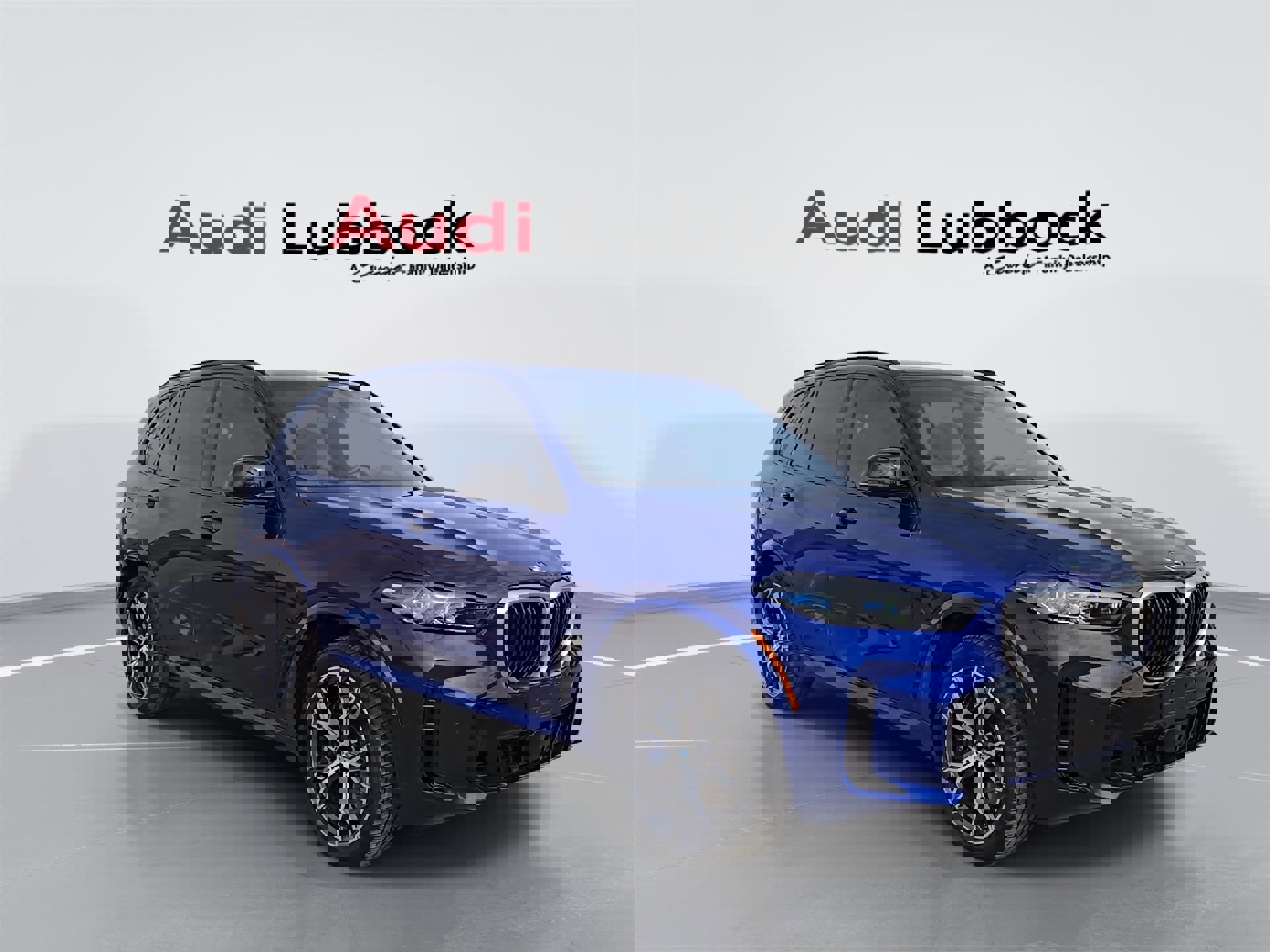 Used 2026 BMW X5 M60i image 2