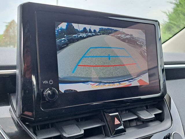 Used 2023 Toyota Corolla LE FWD image 16