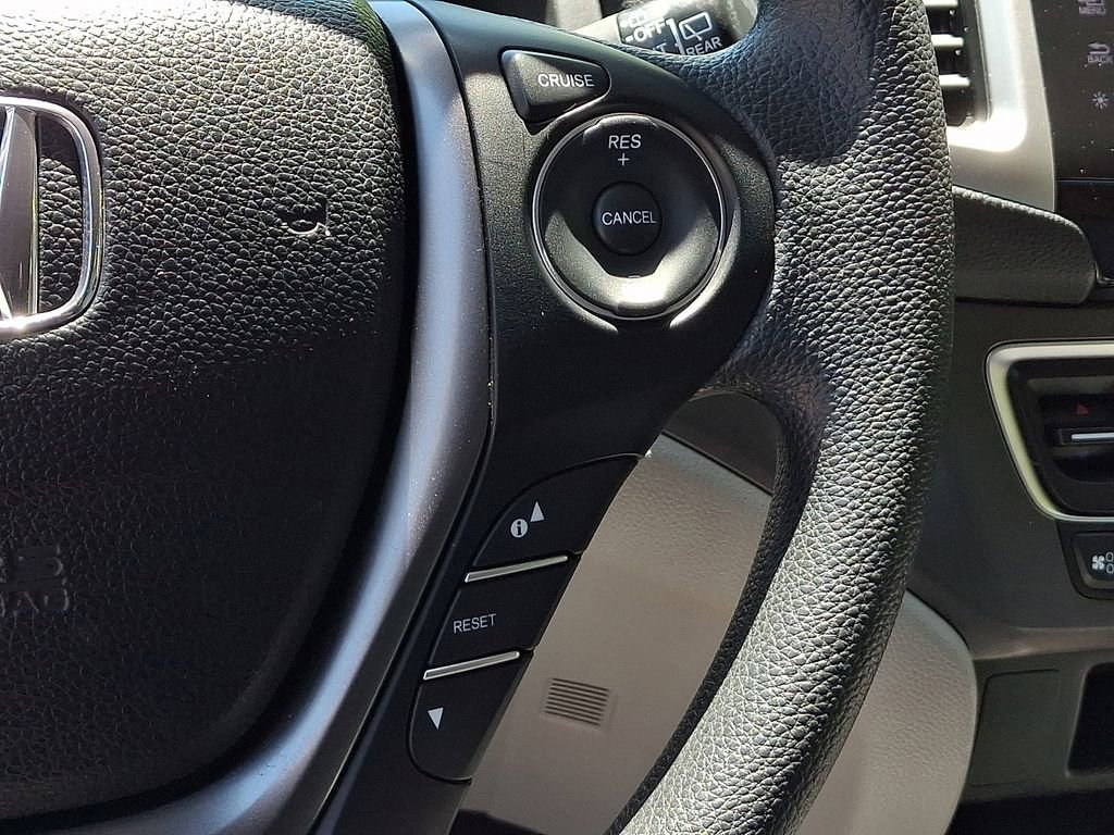 Used 2017 Honda Pilot EX image 23