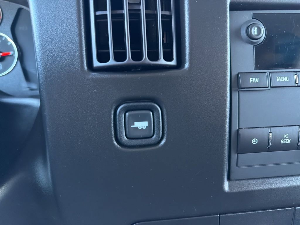 Used 2023 Chevrolet Express 3500 LS image 22