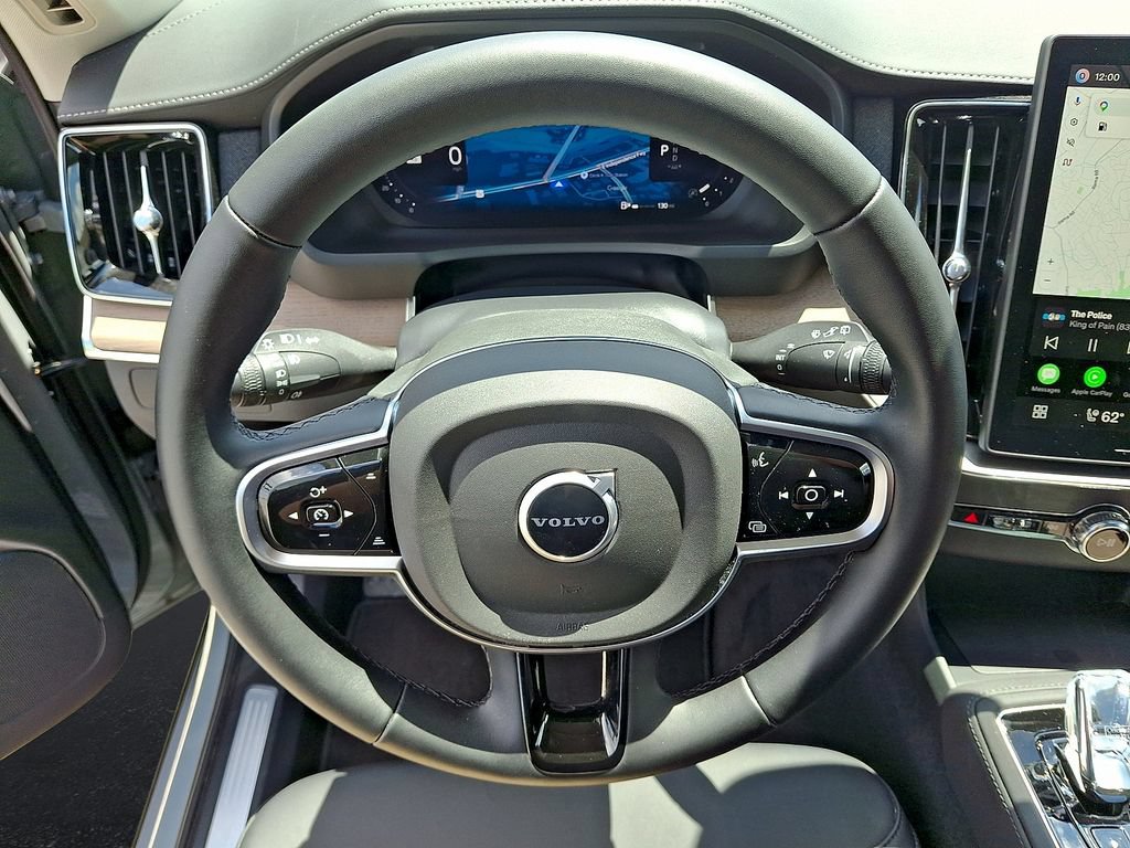Certified 2026 Volvo XC90 B6 Plus AWD/4WD image 22