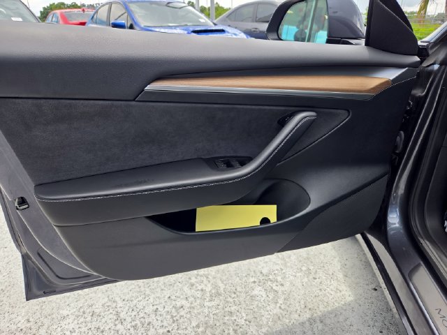 Used 2023 Tesla Model 3 Standard Range RWD image 28