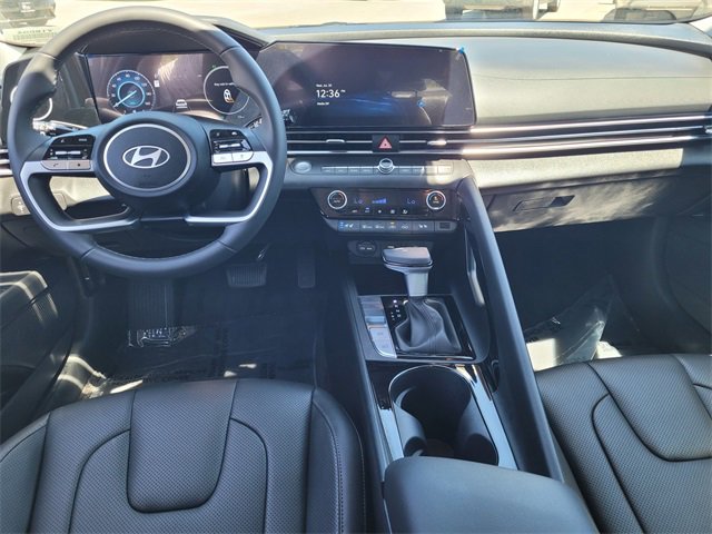 New 2025 Hyundai Elantra Limited image 7