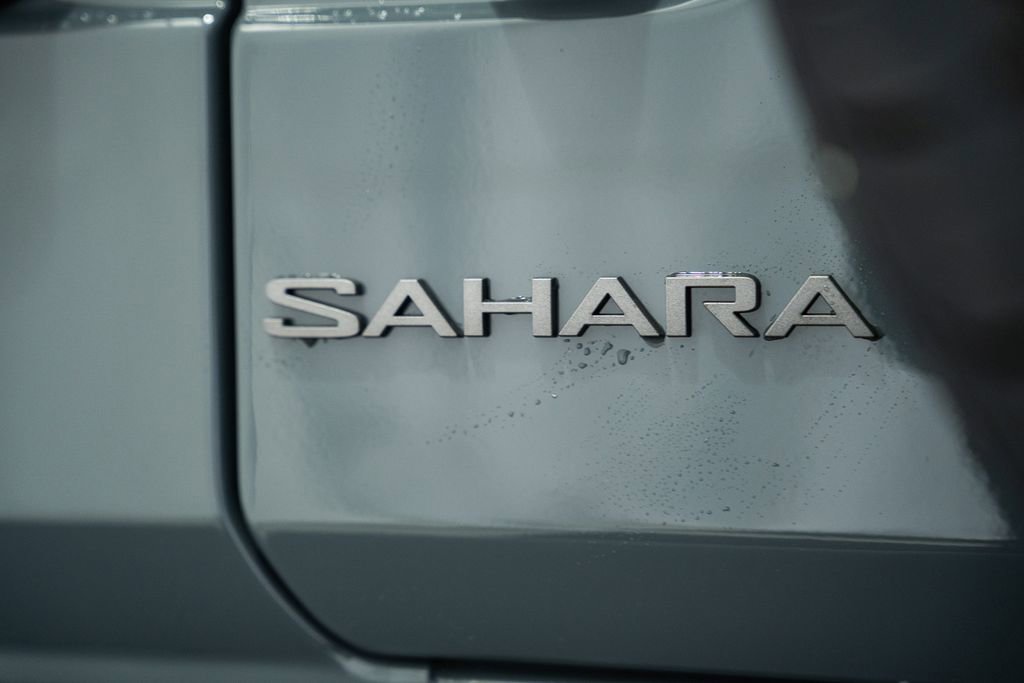 New 2026 Jeep Wrangler Unlimited Sahara AWD/4WD image 8