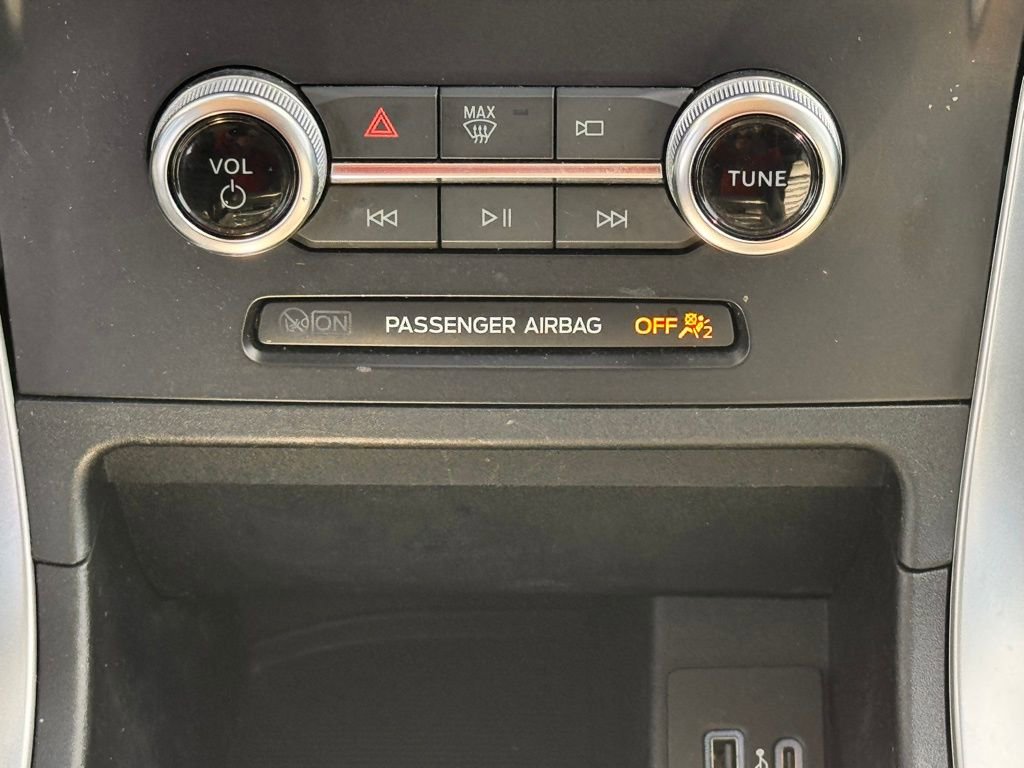 Used 2024 Ford Edge SEL image 22