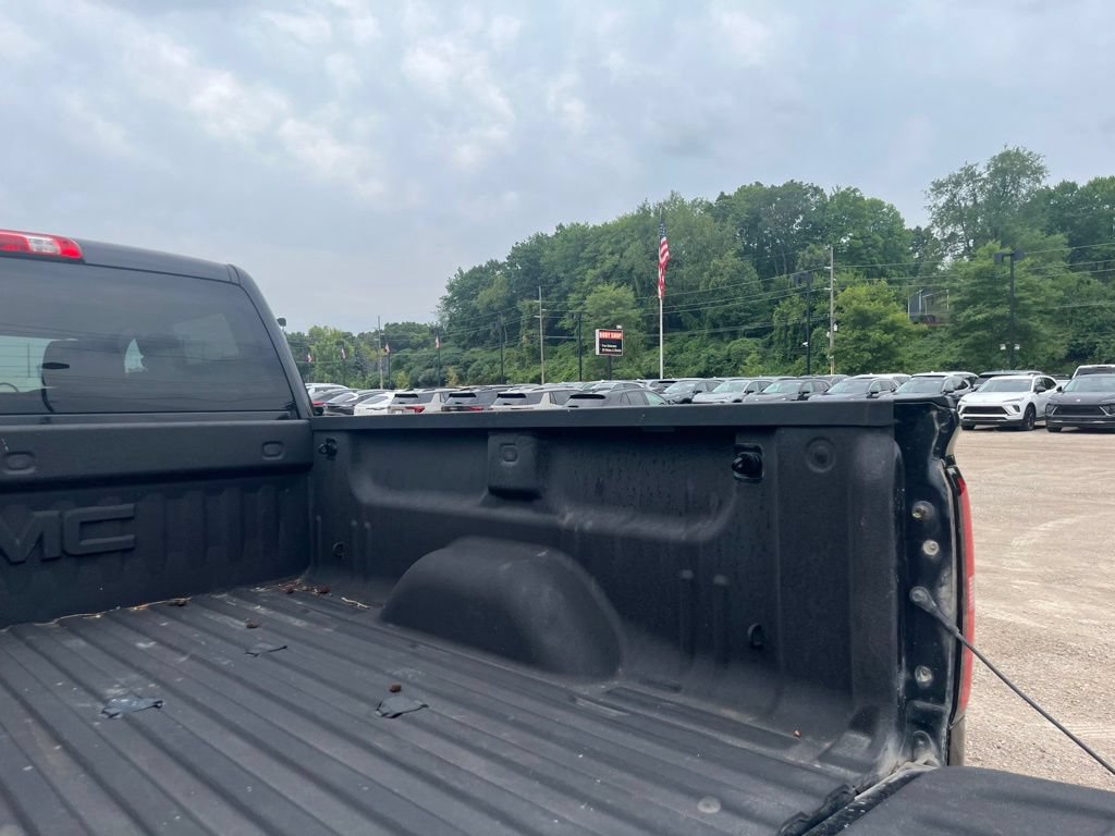 Used 2018 GMC Sierra 2500 SLT w/ Duramax Plus Package AWD/4WD image 13