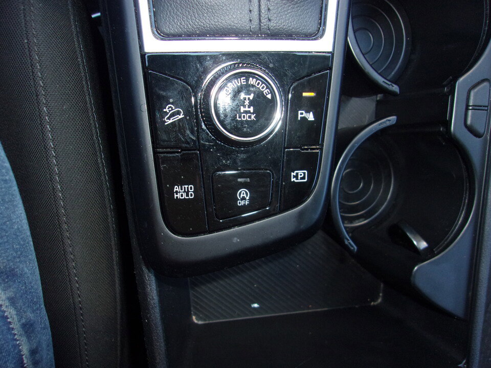 Used 2023 Kia Sportage LX image 16