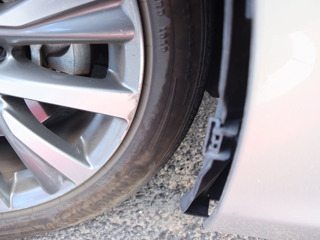 Used 2019 Lexus ES 300h w/ Premium Package FWD image 26