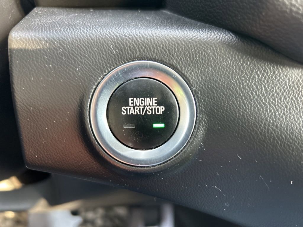 Used 2022 GMC Terrain SLE w/ Driver Convenience Package image 22