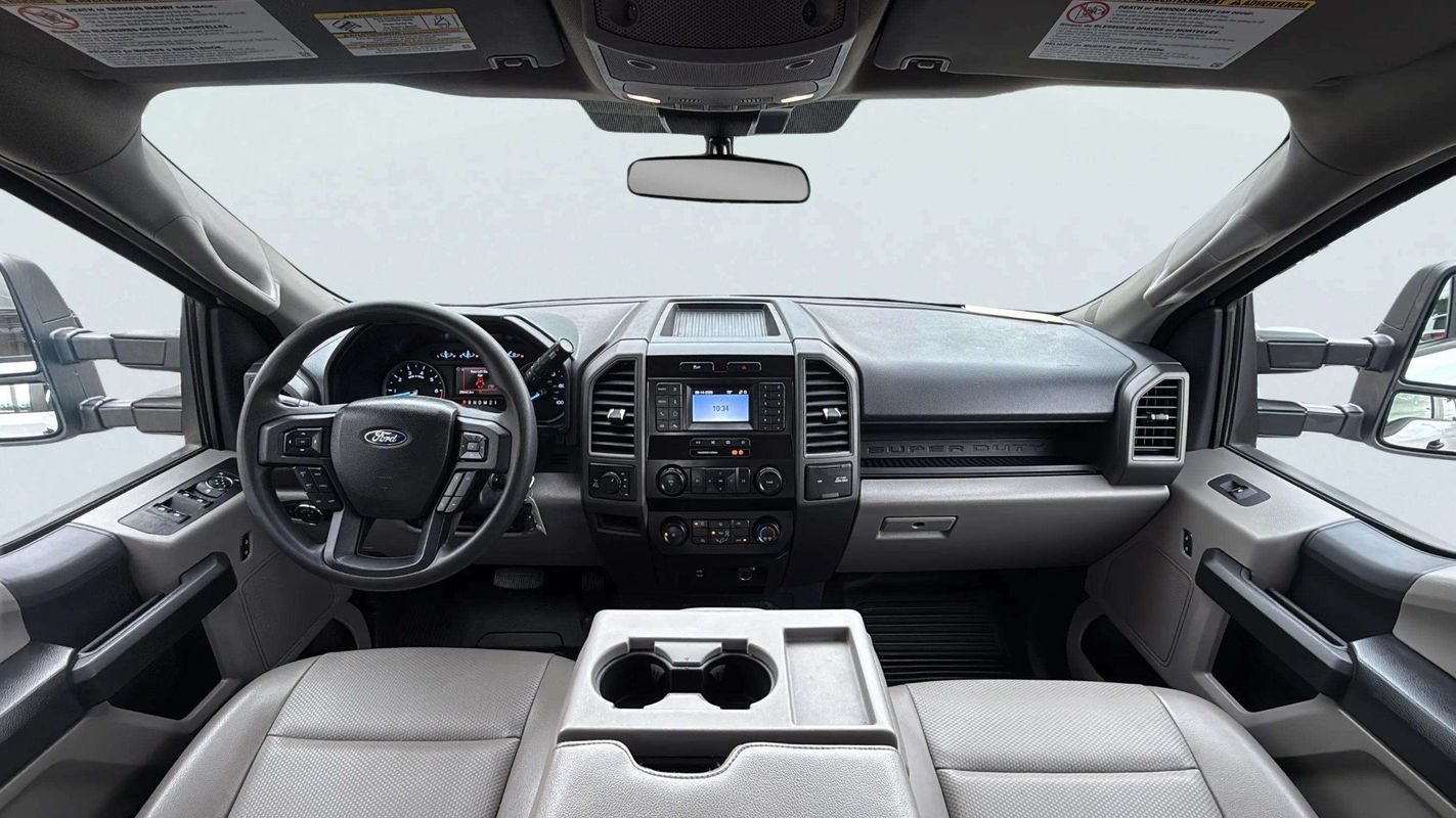 Used 2022 Ford F250 XL w/ Power Equipment Group AWD/4WD image 9