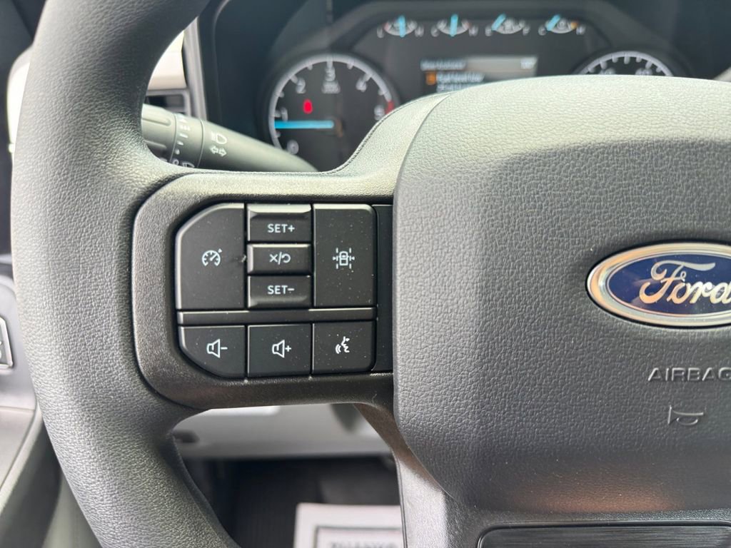 New 2026 Ford F550 4x4 Regular Cab Super Duty image 31