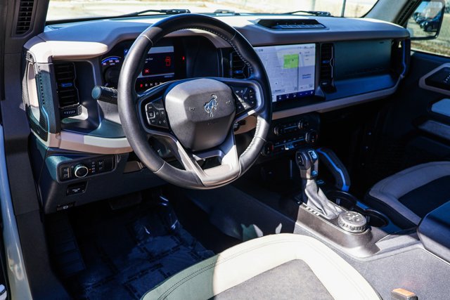 Used 2022 Ford Bronco Wildtrak image 10