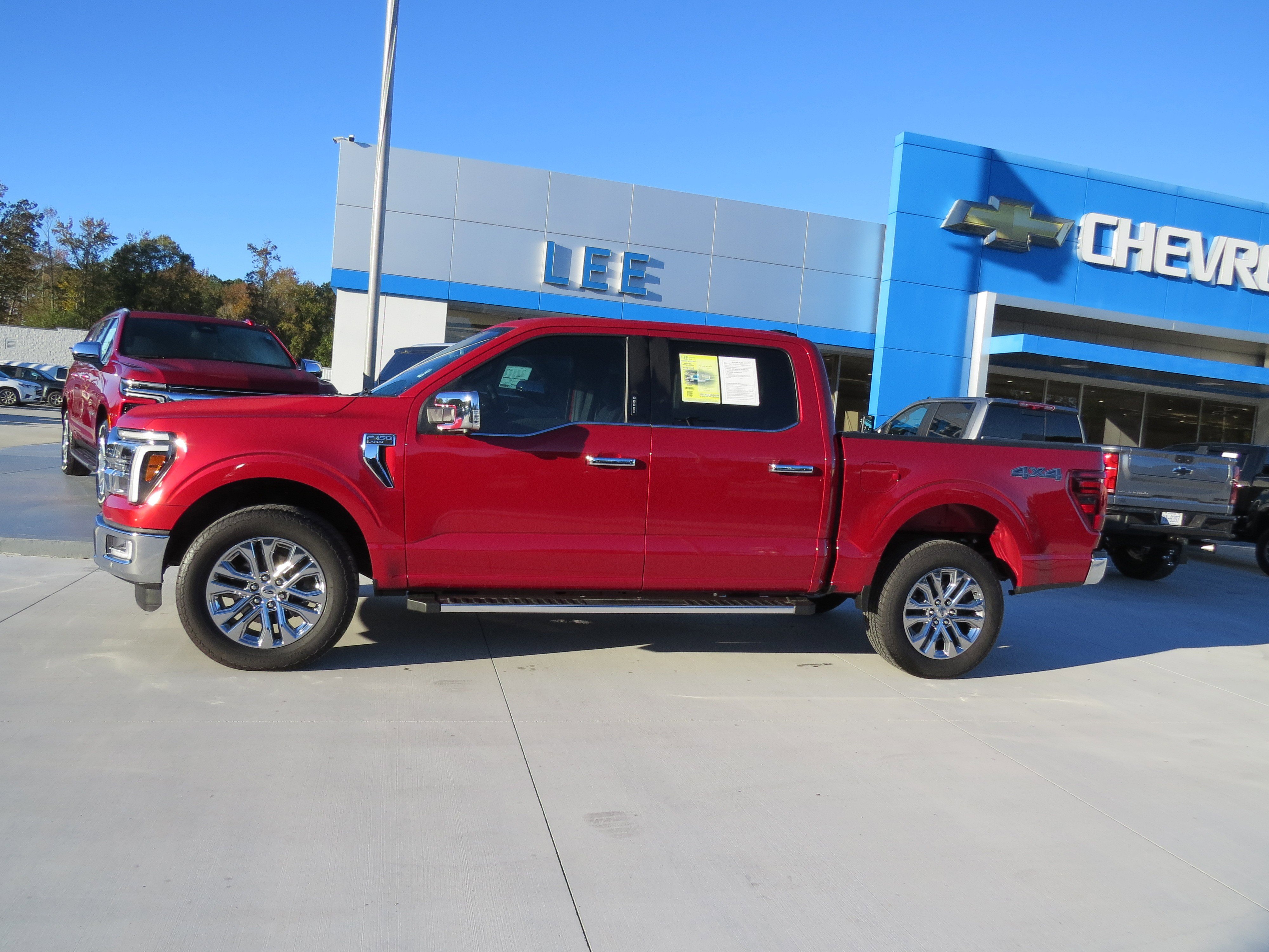 Used 2024 Ford F150 Lariat w/ Tow/Haul Package image 2