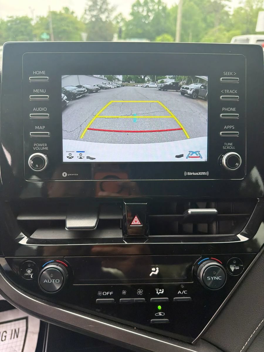 Used 2024 Toyota Camry SE FWD image 18