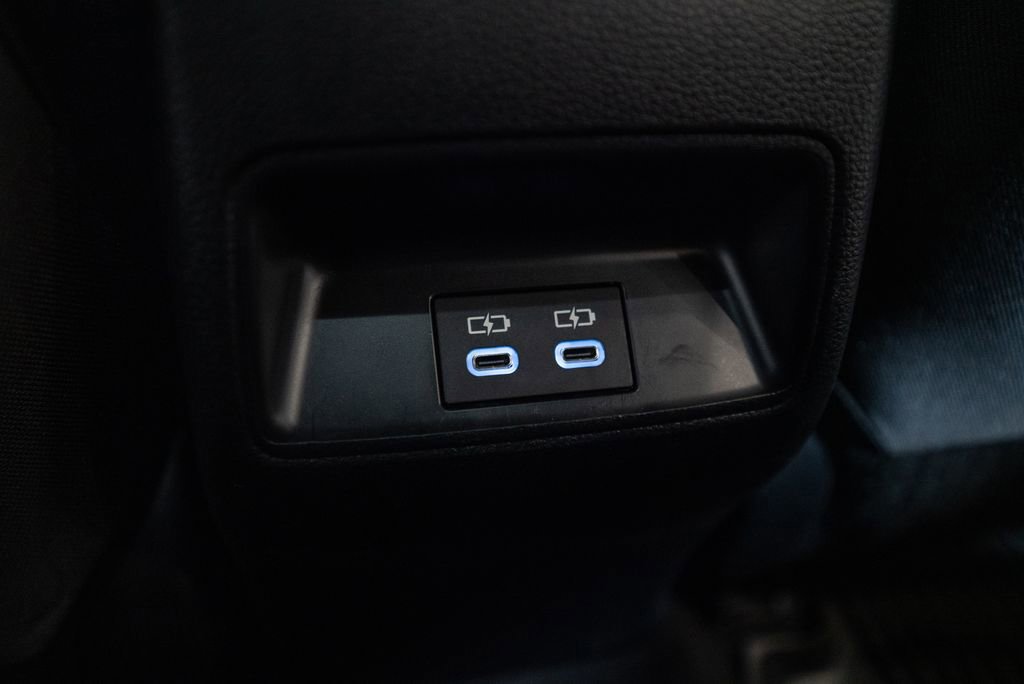 Certified 2023 Toyota Corolla SE image 34