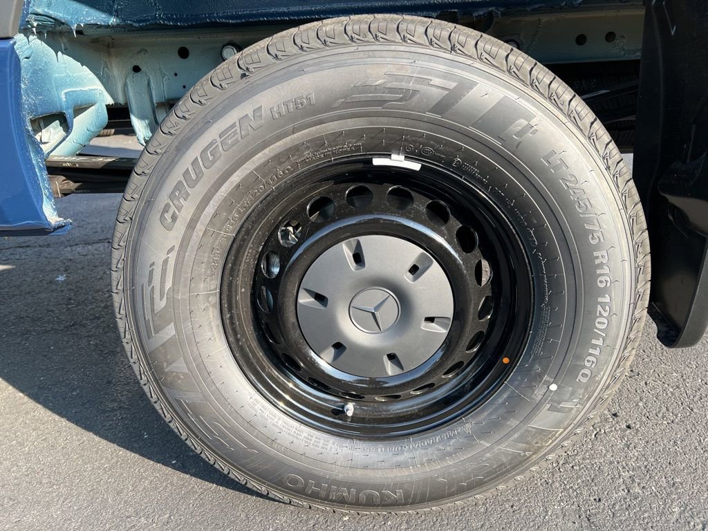 New 2025 Mercedes-Benz Sprinter 2500 image 4