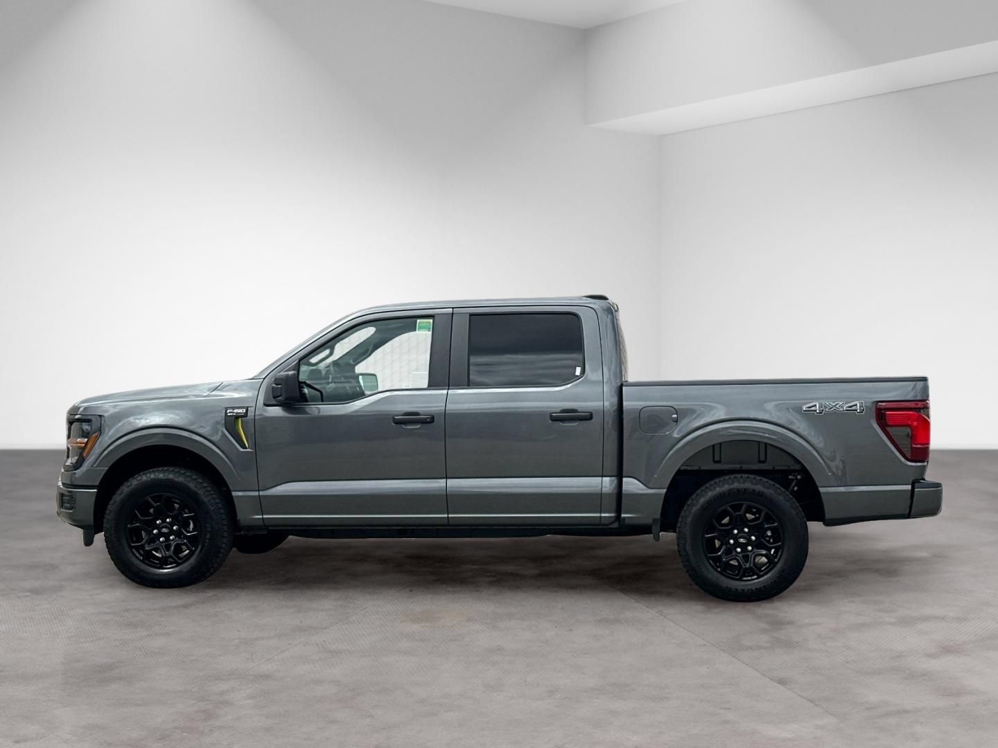 Used 2025 Ford F150 STX AWD/4WD image 3