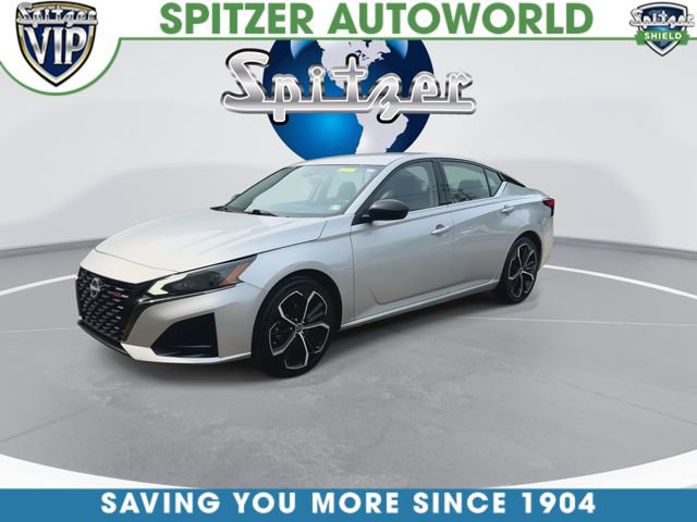 Used 2023 Nissan Altima 2.5 SR FWD image 4