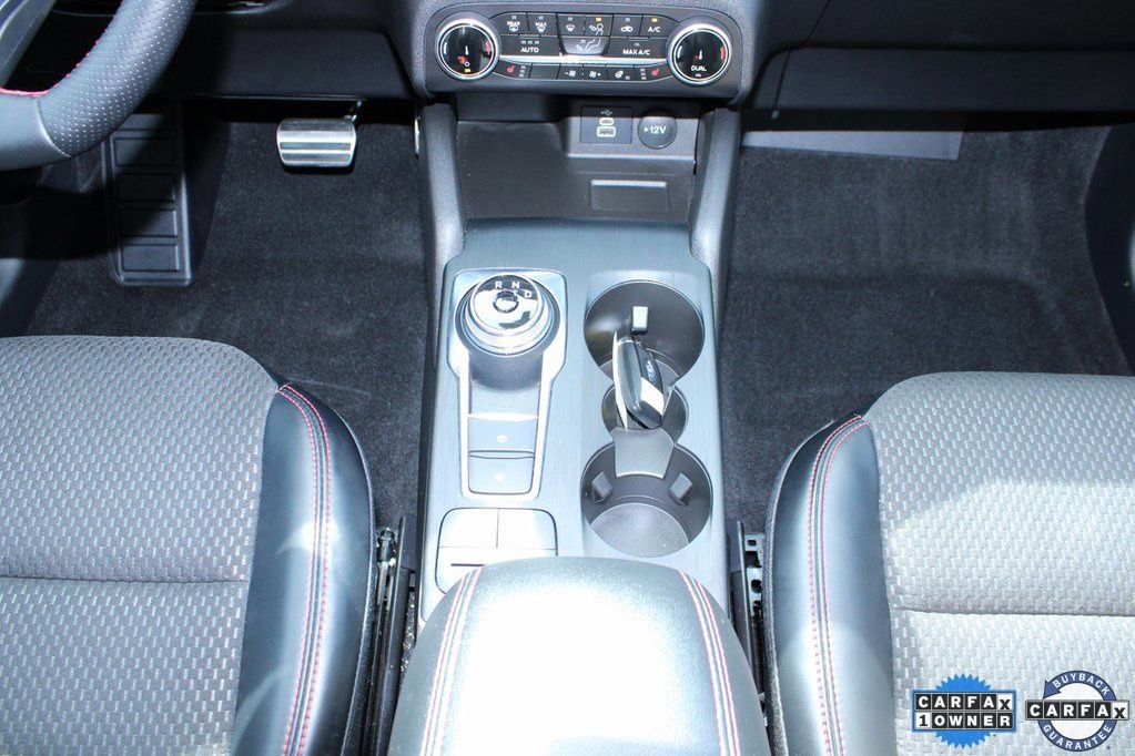 Used 2024 Ford Escape ST-Line w/ Cold Weather Package image 24